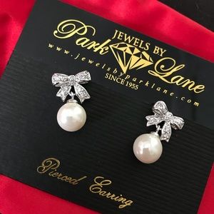 Park Lane silver pearl bow earrings